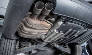 Can a car run with a bad catalytic converter